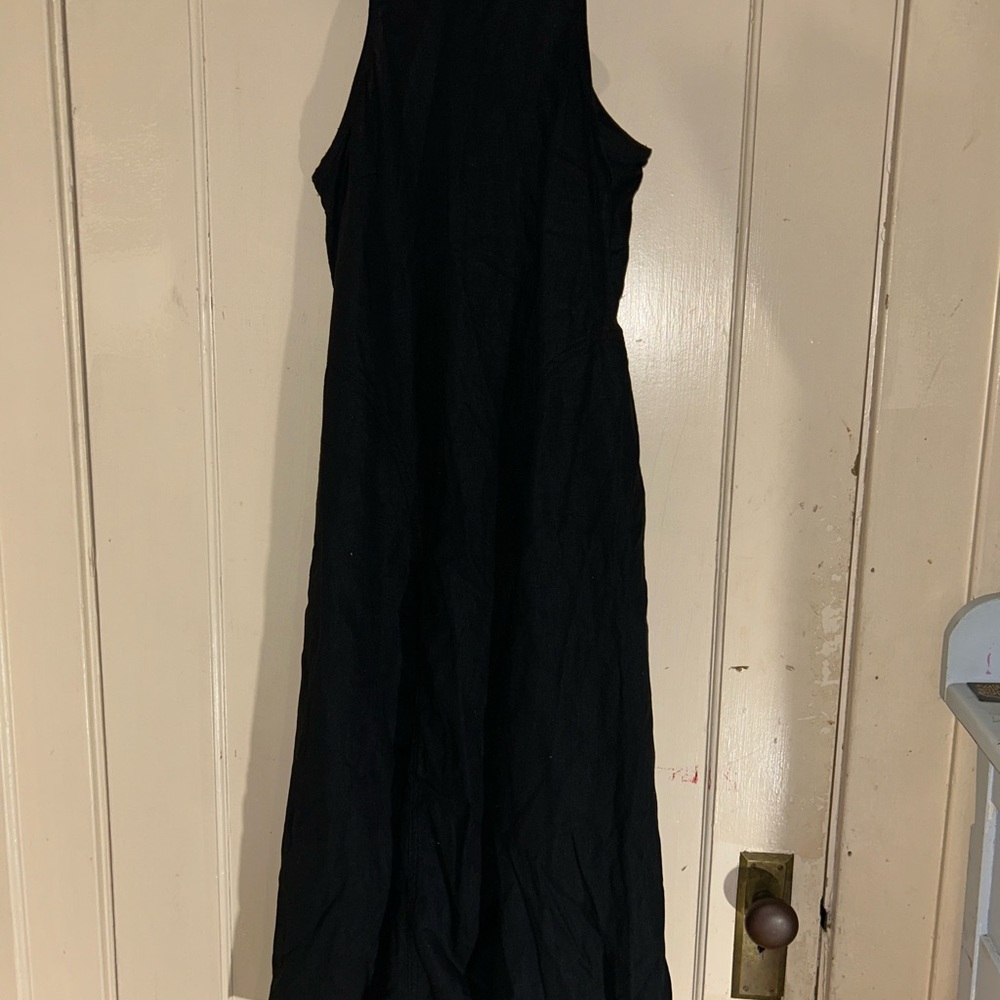 Elegant Black Sleeveless Linen Maxi Dress